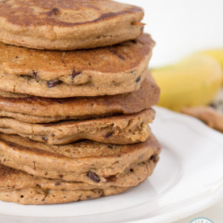 Peanut Butter Banana Chocolate Chip Oatmeal Pancakes – Vegan + Gluten-free