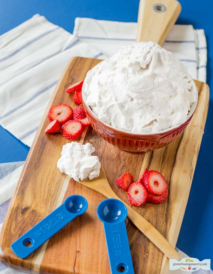 How to make Coconut Whipped Cream | glutenfreeveganpantry.com