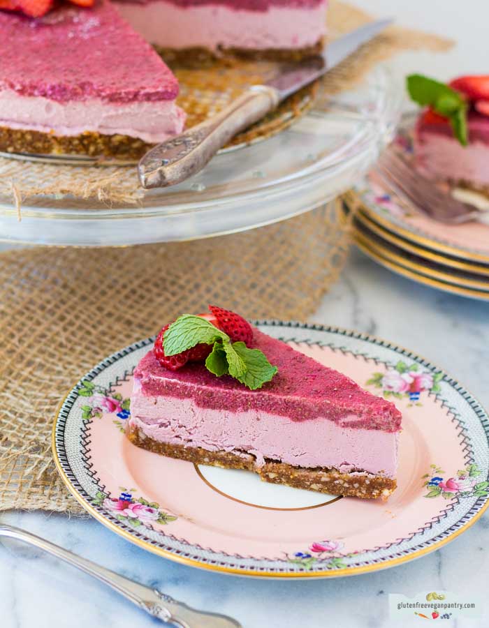 Strawberry Rhubarb Ginger Cheesecake - Vegan + Gluten-free | glutenfreeveganpantry.com