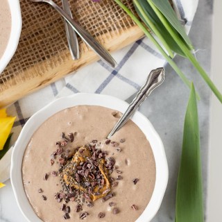 Chocolate Peanut Butter Banana Smoothie Bowl – Vegan + GF